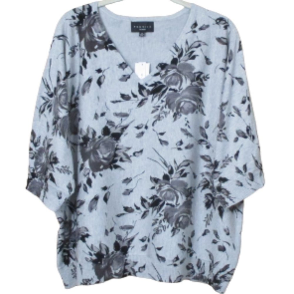 Premise Woman Grey & Black Floral Print Fashion Pullover Sweater 1X